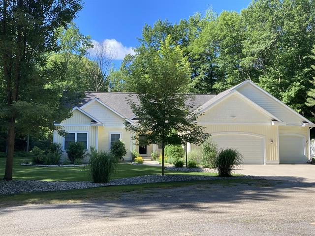 front view picture of 6175 W Red Pine Court, Ludington, MI. 49431