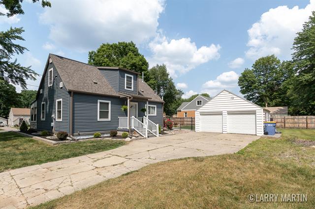 front view picture of 1426 Lancashirese  Drive, Grand Rapids, MI. 49508