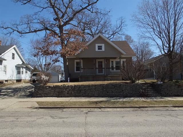 front view picture of 2626 Byron Centersw  Avenue, Wyoming, MI. 49519