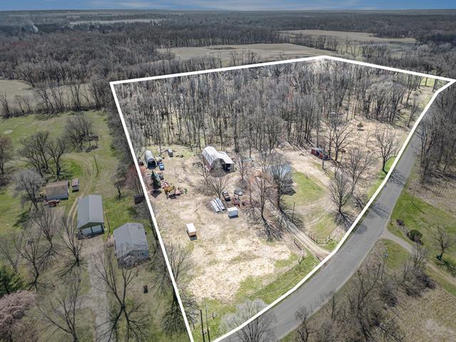 front view picture of 2640 Terminal Road, Niles, MI. 49120