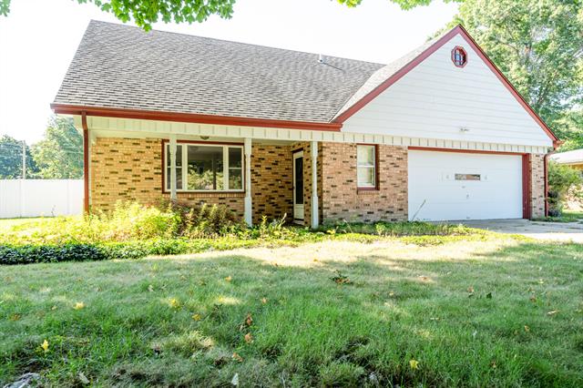 front view picture of 1440 Timberlane Drive, Saint Joseph, MI. 49085