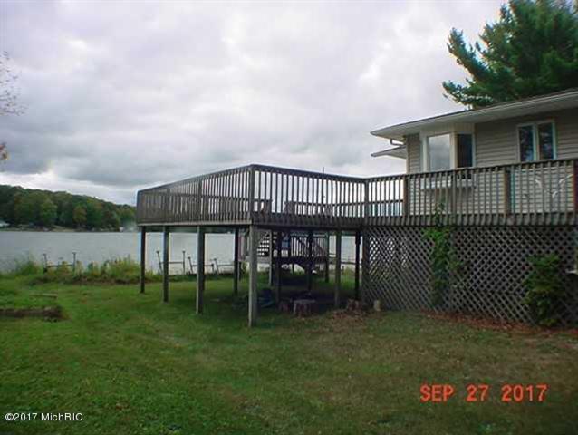 front view picture of 345 72Nd Avenue, Hart, MI. 49420