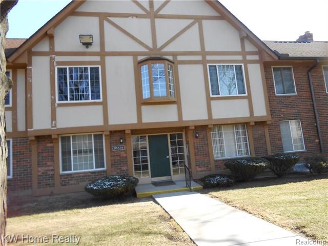 front view picture of 30228 Southfield Rd, Southfield, MI. 48076