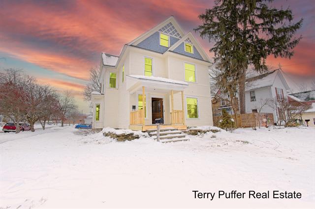 front view picture of 528 S Jefferson Street, Hastings, MI. 49058