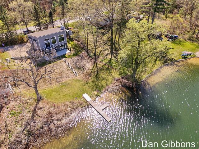 front view picture of 13415 Old 14 Mile Rd, Greenville, MI. 48838