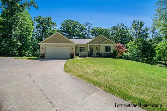 front view picture of 9030 Elstnerne  Avenue, Rockford, MI. 49341