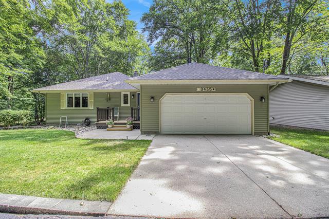 front view picture of 9435 Golf Port Drive, Stanwood, MI. 49346