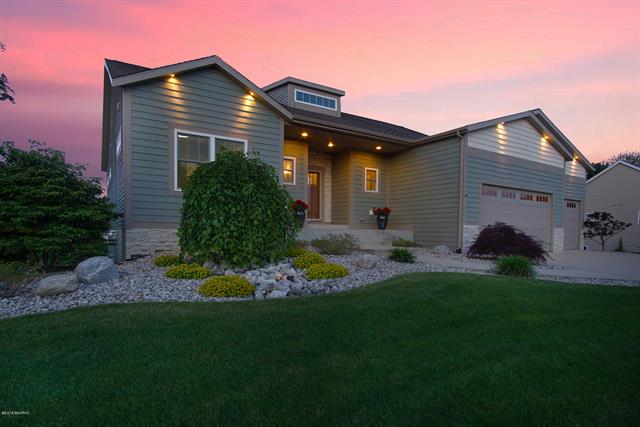 front view picture of 5936 Larson Lane, Muskegon, MI. 49444