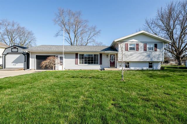 front view picture of 1373 Kingman Drive, Saint Joseph, MI. 49085