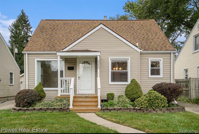front view picture of 3355 Prairie Ave, Royal Oak, MI. 48073