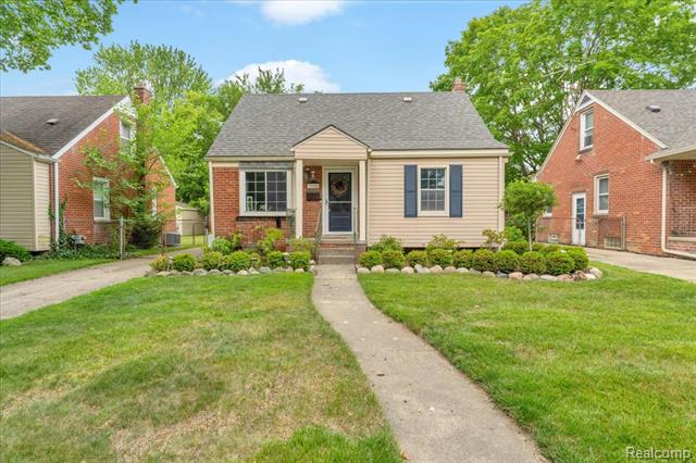 front view picture of 3125 Ferris Ave, Royal Oak, MI. 48073