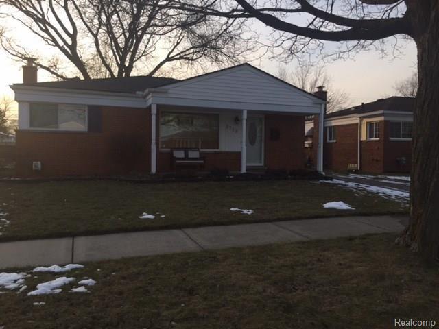 front view picture of 3713 Mark Orr Rd, Royal Oak, MI. 48073