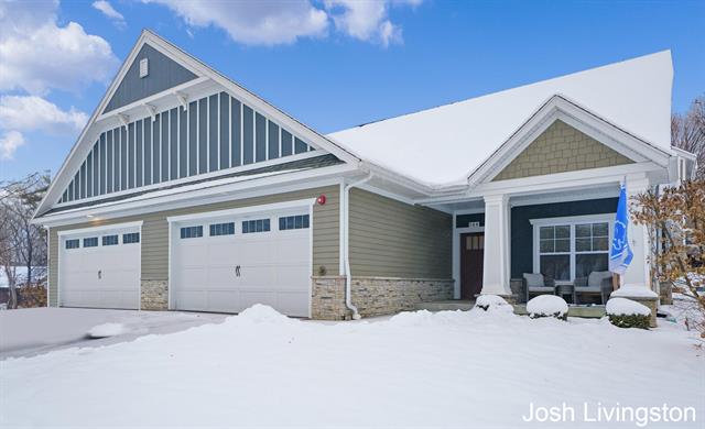 front view picture of 144 Tamarackne  Lane, Rockford, MI. 49341
