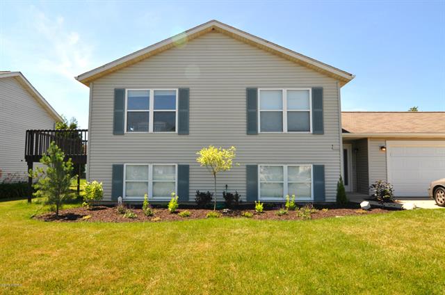 front view picture of 3335 112Th Avenue, Holland, MI. 49424