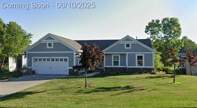 front view picture of 4388 Oak Meadow Drive, Hudsonville, MI. 49426