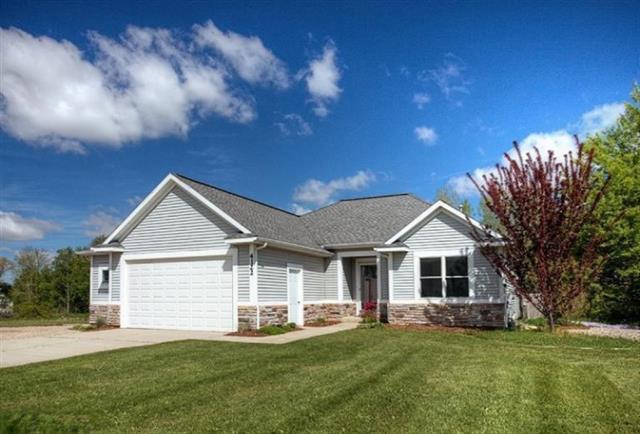 front view picture of 4122 Autumn Crest Drive, Hamilton, MI. 49419