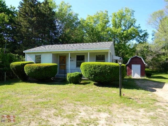 front view picture of 2030 W Duck Lake Road, Whitehall, MI. 49461