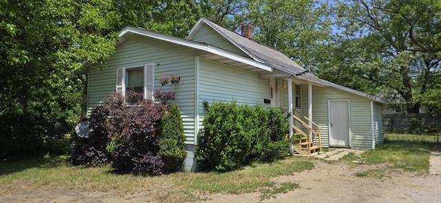 front view picture of 2524 8Th Street, Muskegon, MI. 49444