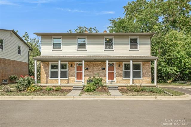 front view picture of 429 S 7Th Street, Ann Arbor, MI. 48103