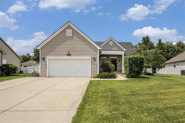 front view picture of 5928 Baywood Drive, Portage, MI. 49024