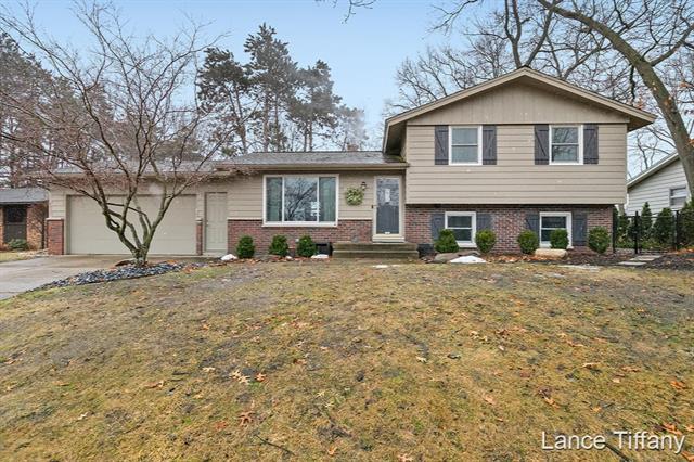 6206 Capitanse Drive Grand Rapids, MI. 49546 | Snabby