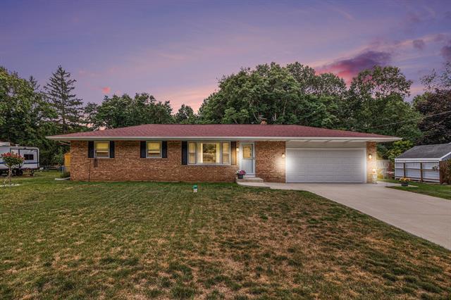 front view picture of 1410 Country Club Drive, Niles, MI. 49120