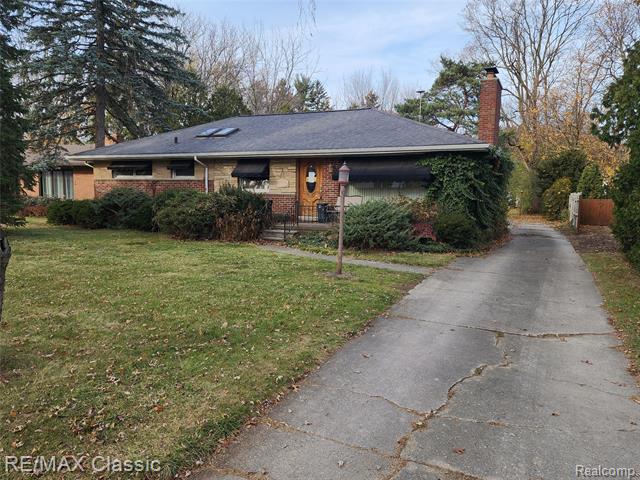 front view picture of 618 Mount Vernon Blvd, Royal Oak, MI. 48073