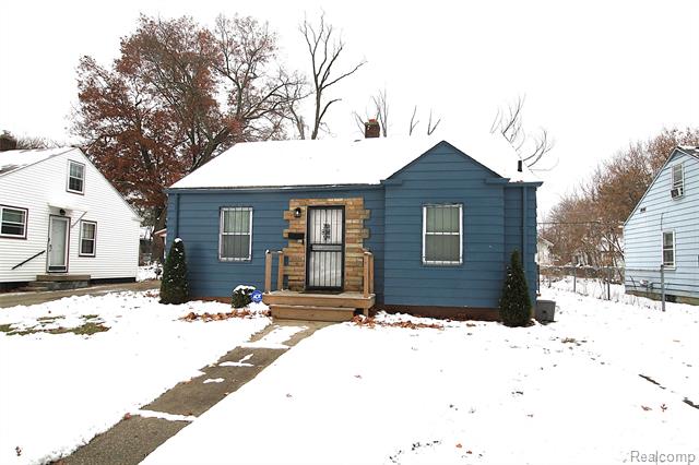 front view picture of 2713 Brownell Blvd, Flint, MI. 48504