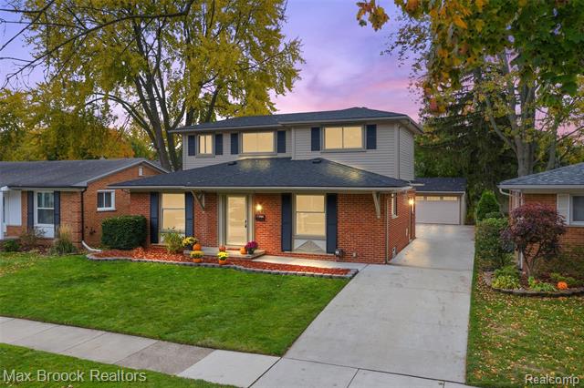 front view picture of 622 Englewood Ave, Royal Oak, MI. 48073