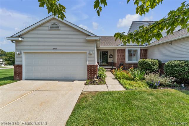 front view picture of 77 Sedum, Howell, MI. 48843