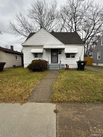 front view picture of 18058 Cardoni Street, Highland Park, MI. 48203