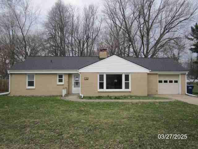 front view picture of 121 Maplehurst Boulevard, Battle Creek, MI. 49017