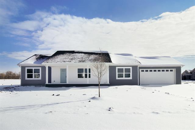 front view picture of 1382 Flanders Street, Sturgis, MI. 49091