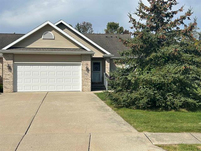 front view picture of 7225 Kings Way, Flushing, MI. 48433