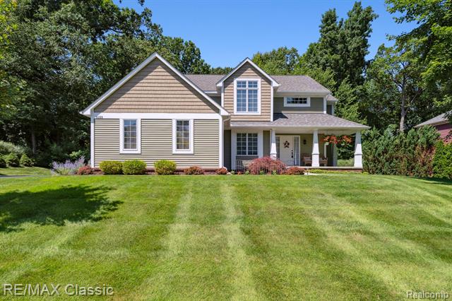 front view picture of 5133 Canyon Oaks Drive, Brighton, MI. 48114