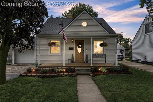 front view picture of 3627 Hunter Ave, Royal Oak, MI. 48073