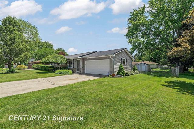front view picture of 7245 Burmeister, Saginaw, MI. 48609