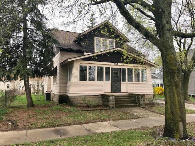 front view picture of 552 College Avenue, Holland, MI. 49423