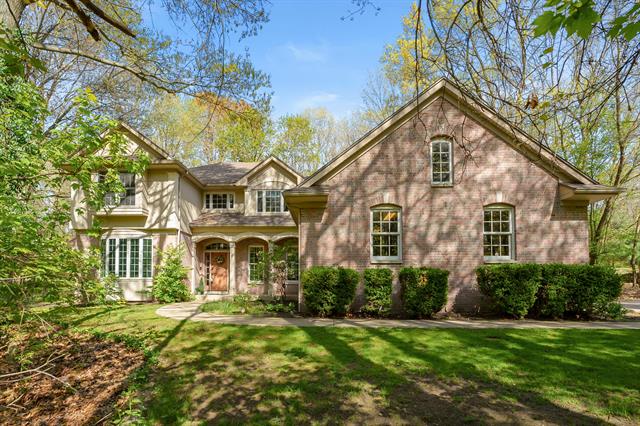 front view picture of 6450 Whitney Woods, Richland, MI. 49083