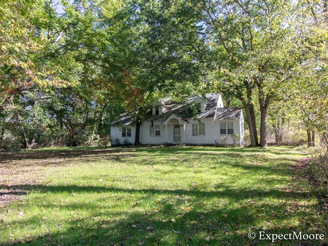 front view picture of 1268 Wilsonsw  Avenue, Grand Rapids, MI. 49534