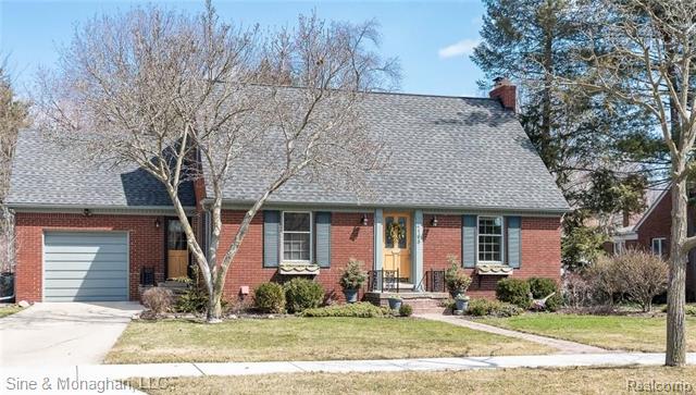 front view picture of 4168 Seminole Dr, Royal Oak, MI. 48073