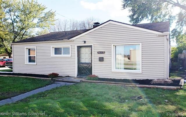 front view picture of 2803 Normandy Road, Troy, MI. 48083