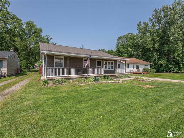 front view picture of 9601 Exeter Road, Carleton, MI. 48117