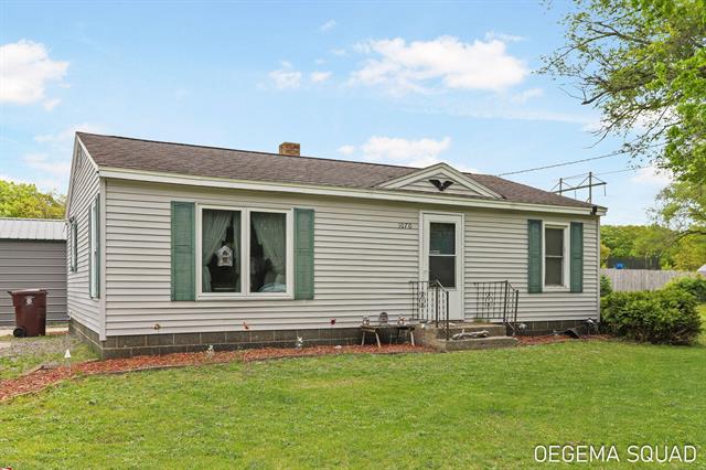 front view picture of 1070 Morningside Street, Muskegon, MI. 49442