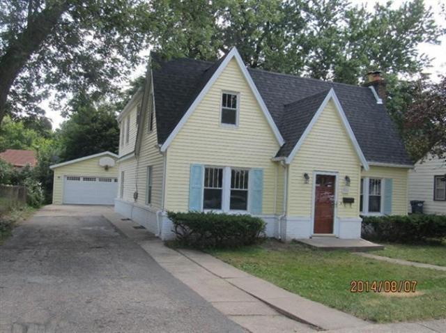 front view picture of 910 Miller, Kalamazoo, MI. 49001
