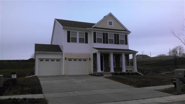 front view picture of 904 Christian, Vicksburg, MI. 49097