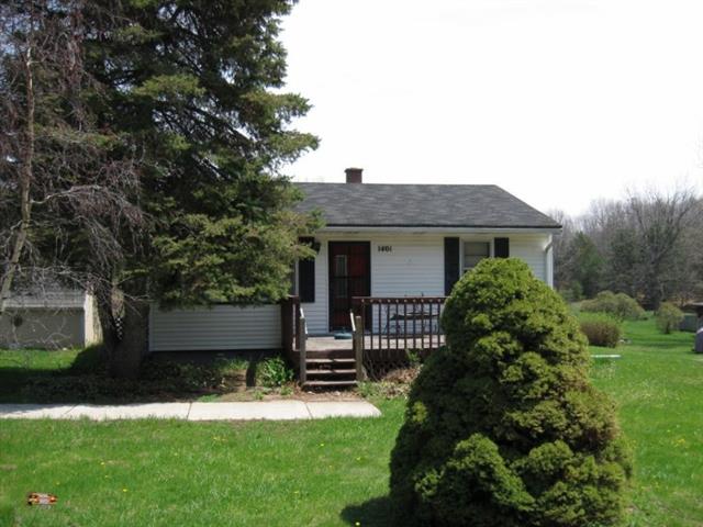 front view picture of 1401 Warner Street, Whitehall, MI. 49461