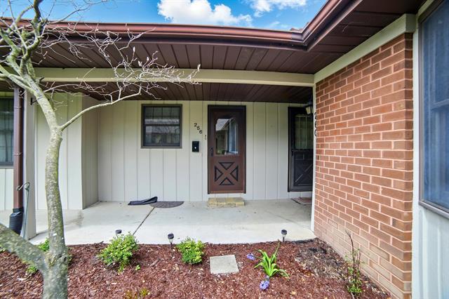 front view picture of 256 Bona Vistanw  Drive, Grand Rapids, MI. 49504