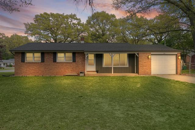 front view picture of 130 Beth Street, Holland, MI. 49424