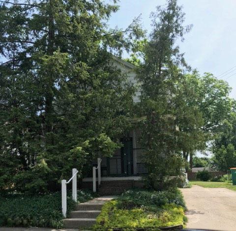 front view picture of 69 Magnolia Avenue, Battle Creek, MI. 49017